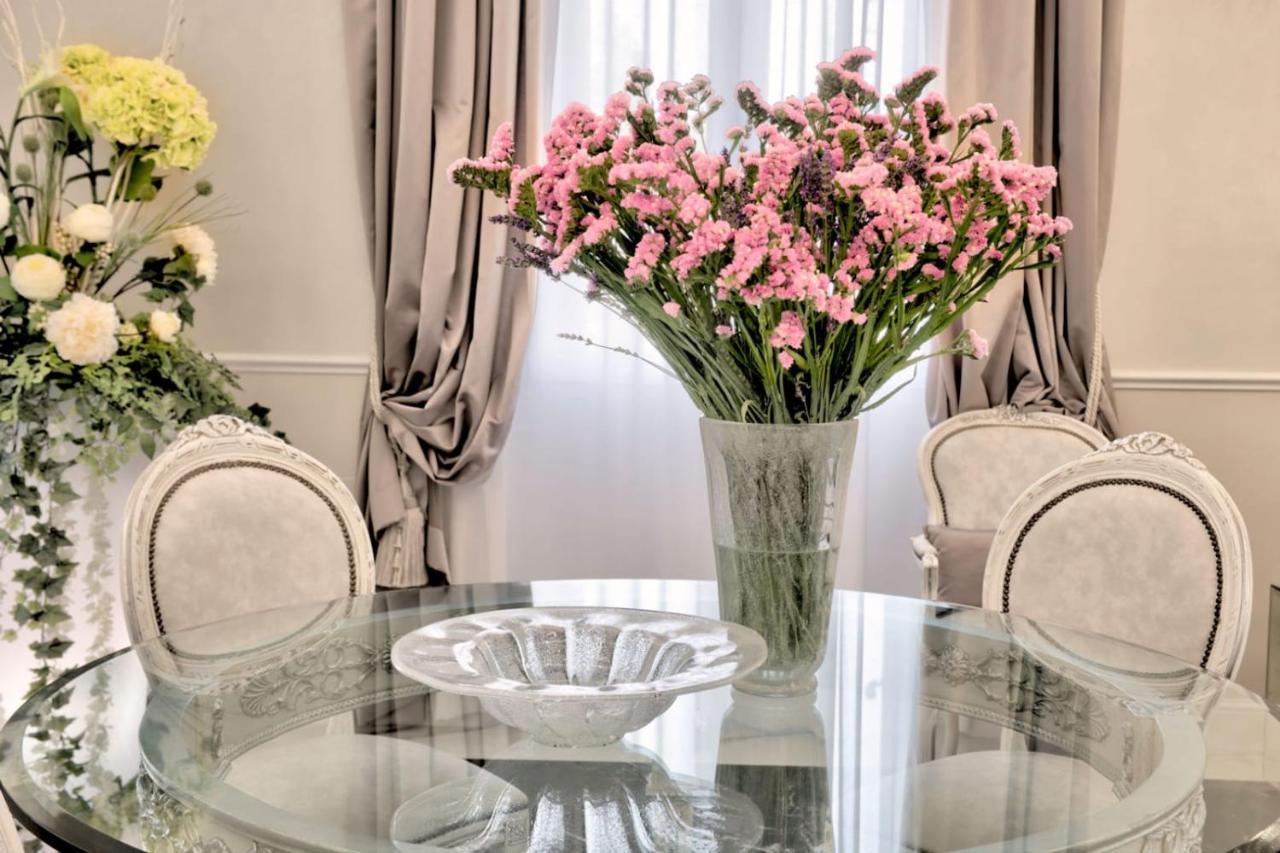The Moon Boutique & Hotell 4*