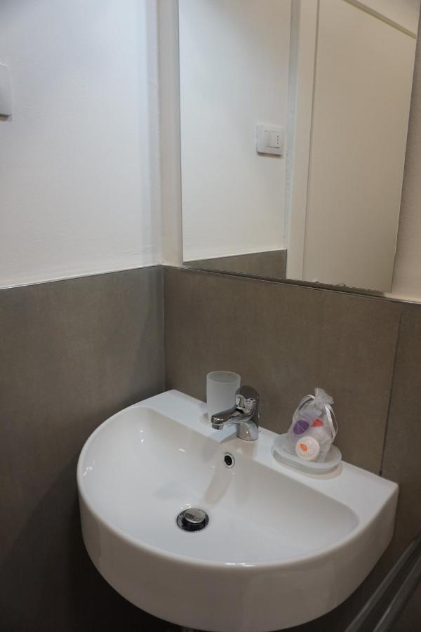 Holiday Rooms Affittacamere *