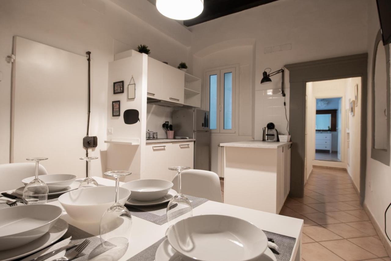 2 Next To A Market And Piazza Santa Croce - Homeunity * Firenze