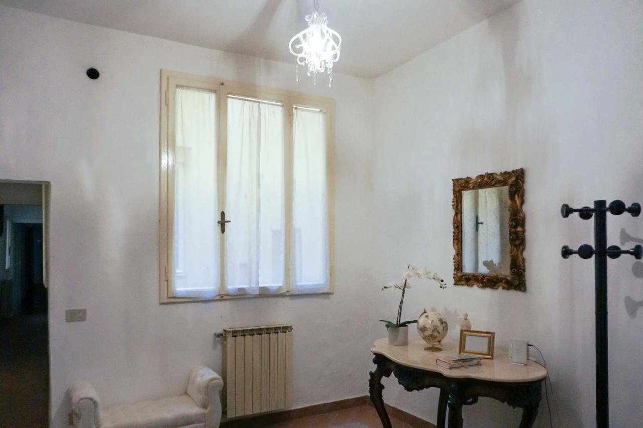 The Pitti Courtyard Appartement *