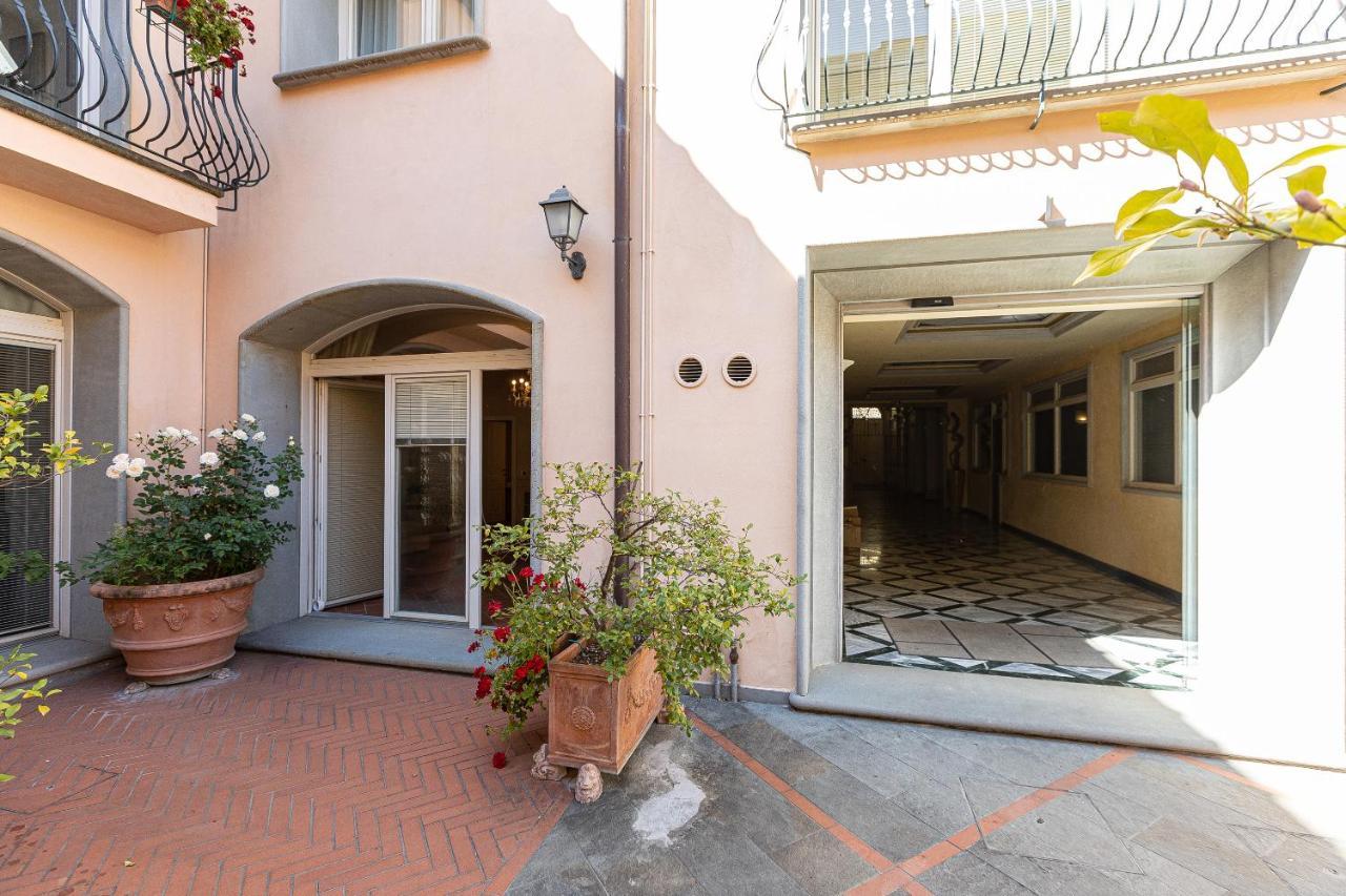 Palazzo Ghibellina By In Holiday home Florence