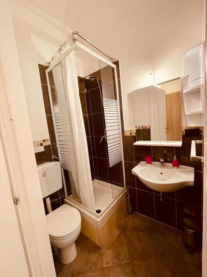 Homelink - The Key Gæstehus Firenze