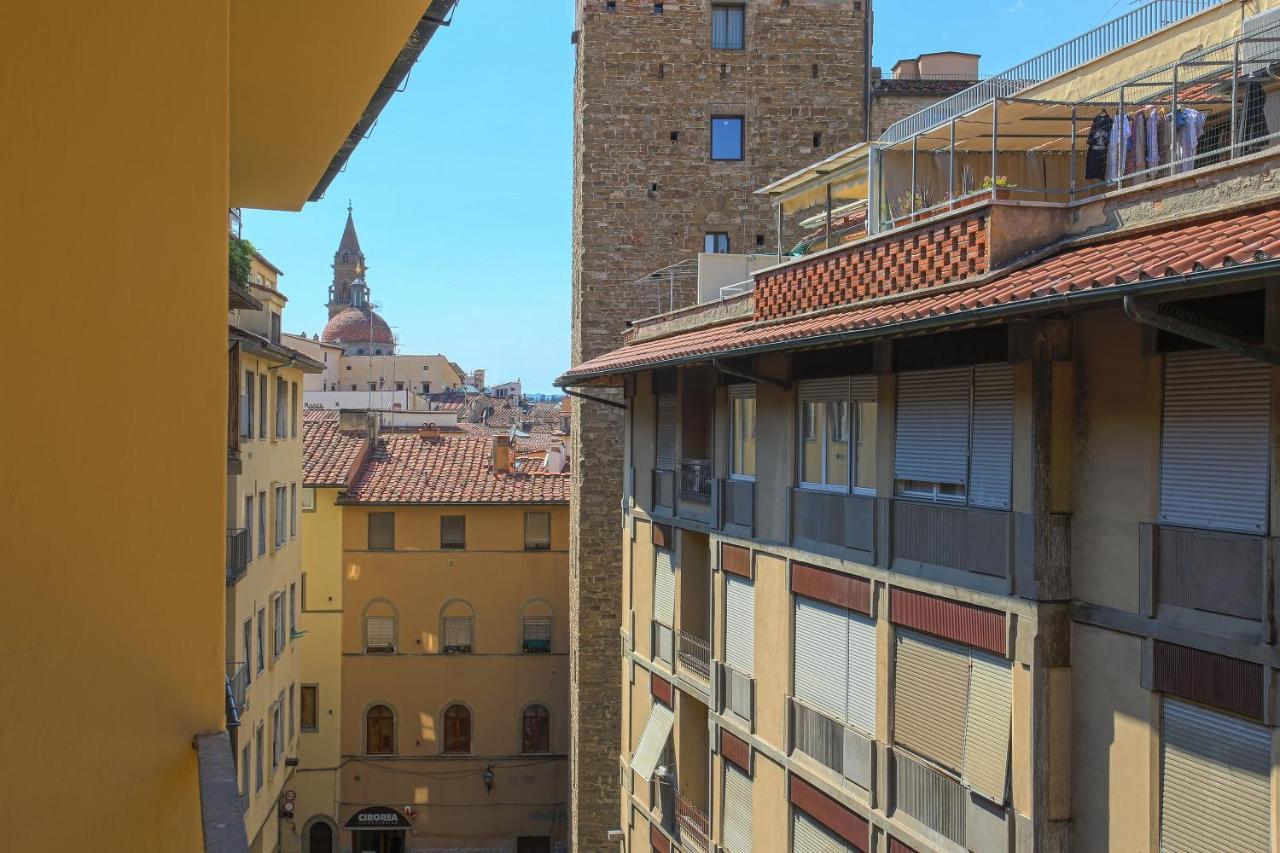 The Red Loft In Ponte Vecchio N.2 Firenze