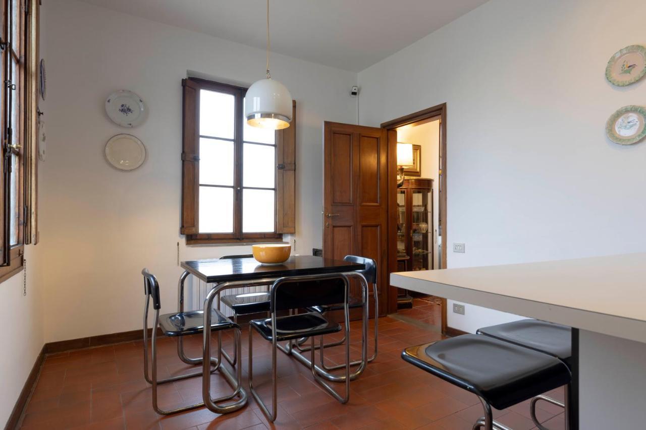 Palazzo Cecchi Luxury Apartment