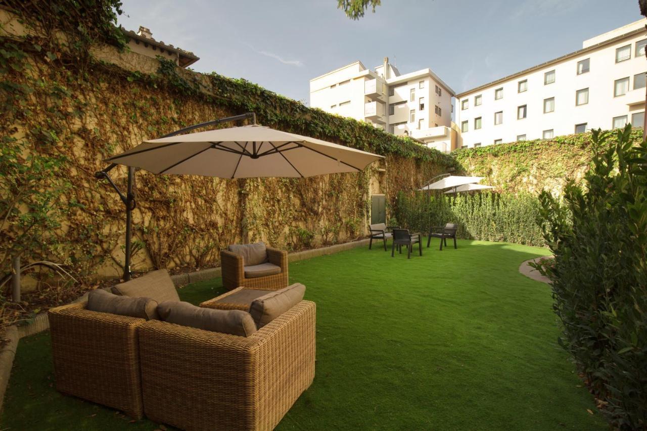 Aurora Garden - & Affittacamere Firenze