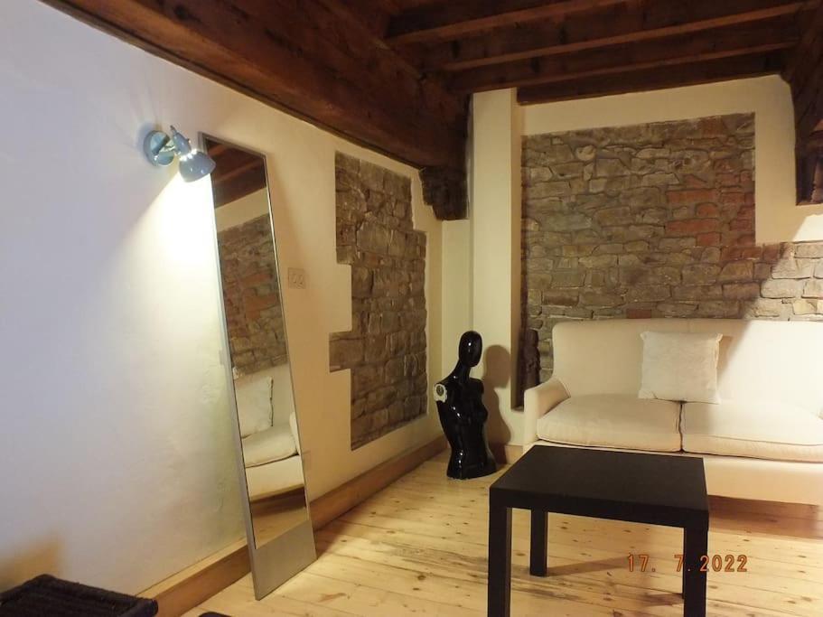 And Quiet Loft 5 Minutes Walk From The Duomo Florença