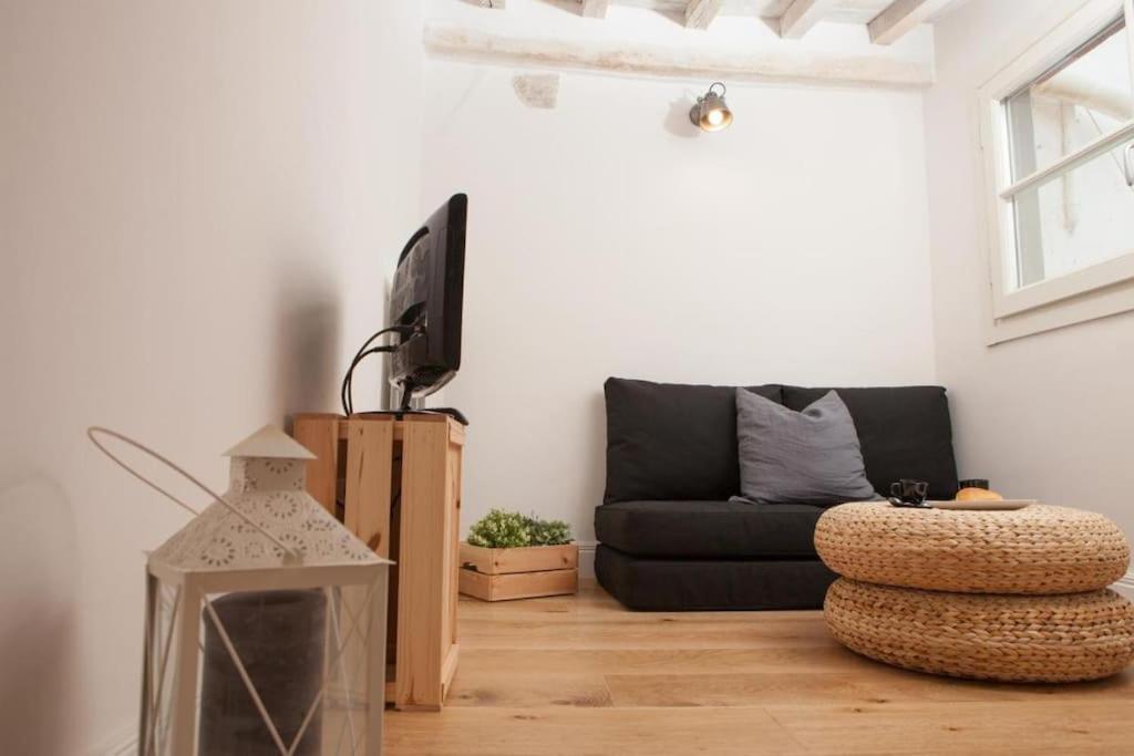 Di Charme A Due Passi Dalla Stazione Apartamento *