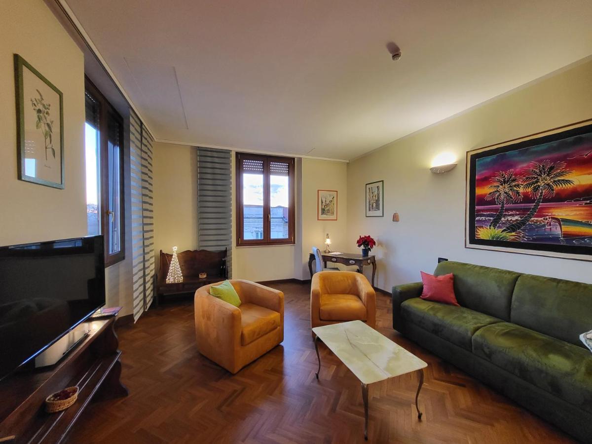 Residenza Del Roster Apartment