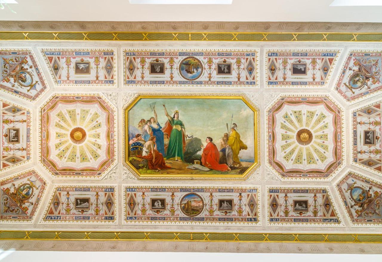 The House Of The Prime Minister Crispi Appartamento *