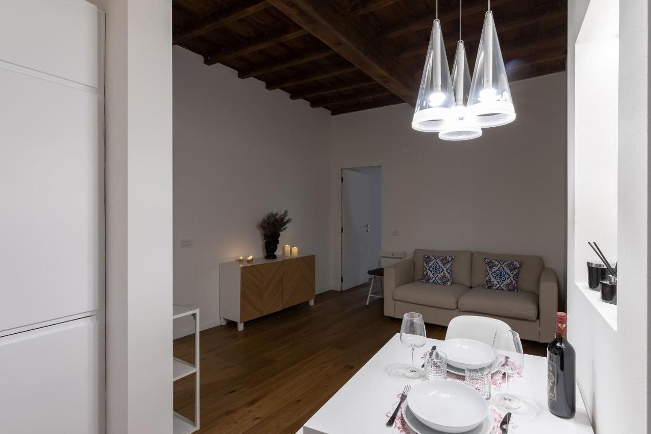 Lejlighed Alighieri's Suite-hosted By Sweetstay