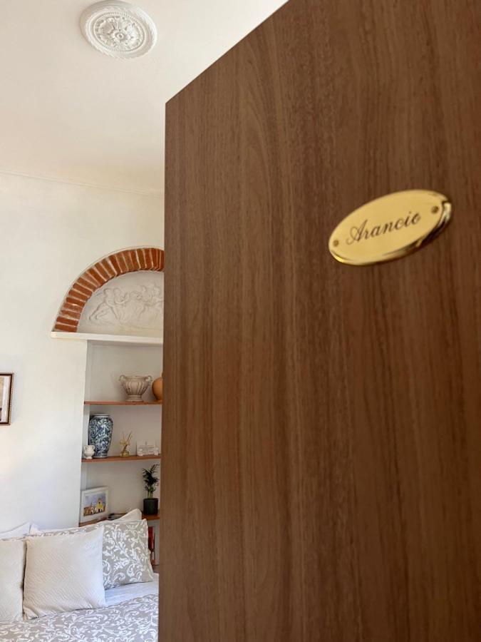 Acomodação com café da manhã  Milu - Milu Holidays *