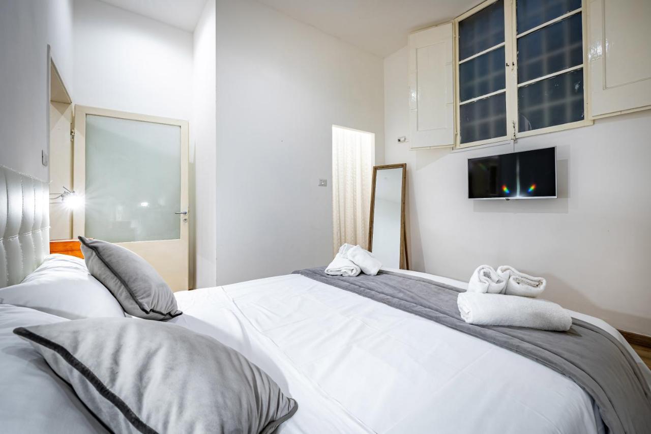Yid Lovely Sangallo Apt Apartment *