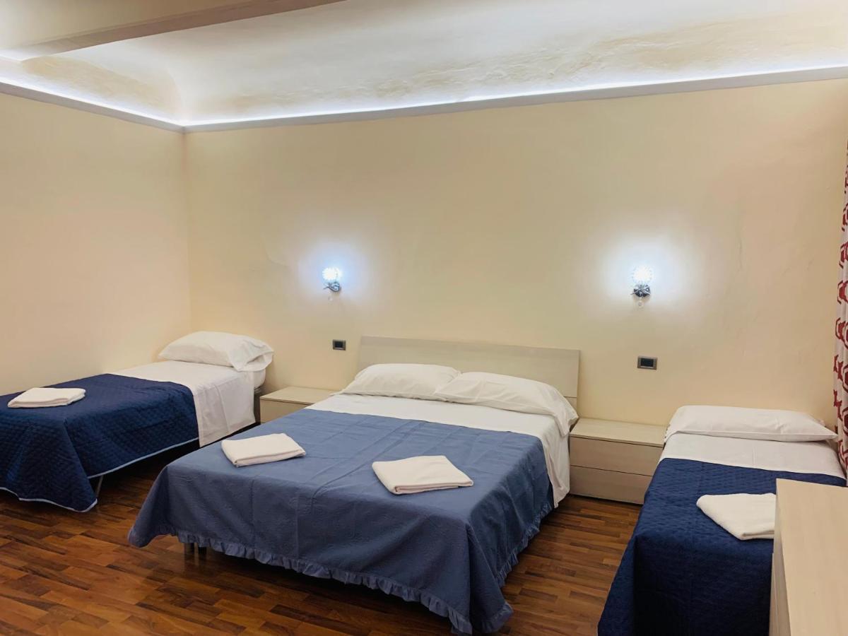 Piccolo Nel Centro Storico Di Hotel