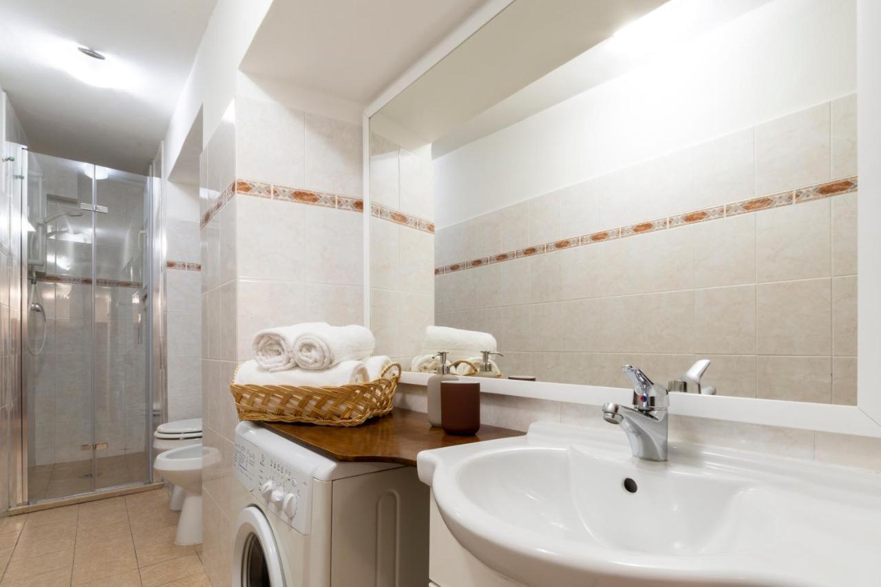 Magnoli Cozy Flat Two Steps From Ponte Vecchio Firenze