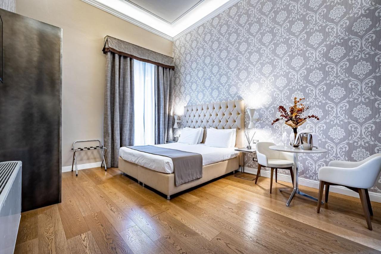 Bed & Breakfast Martelli 6 & 3*