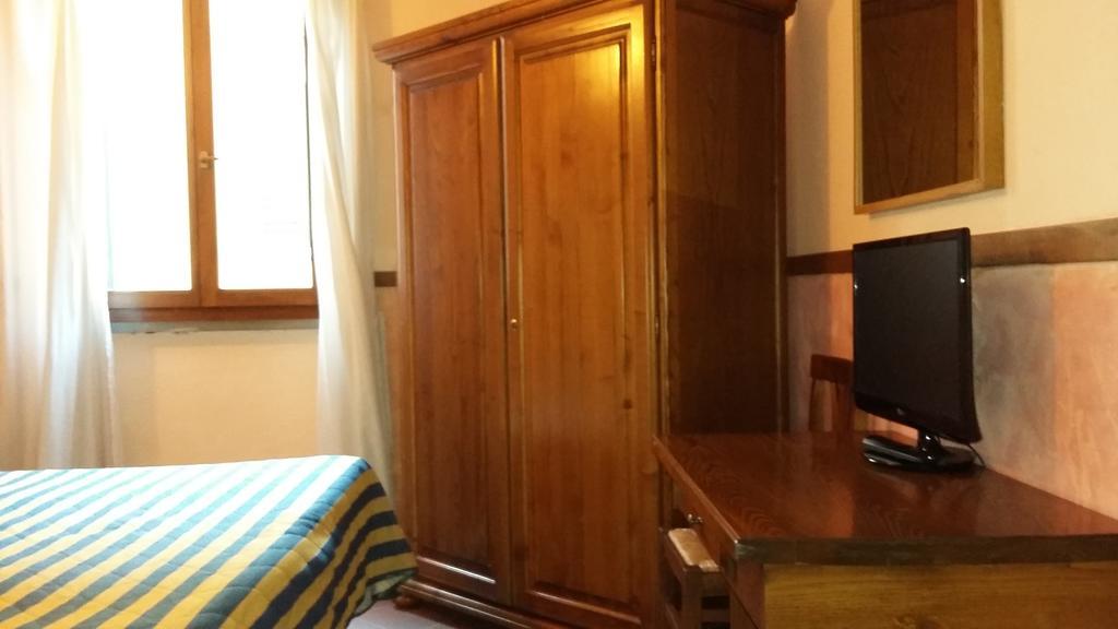 Hotel Monica 2*