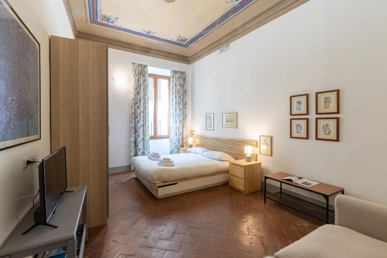 Pitti Suite-hosted By Sweetstay Apartamento Florença