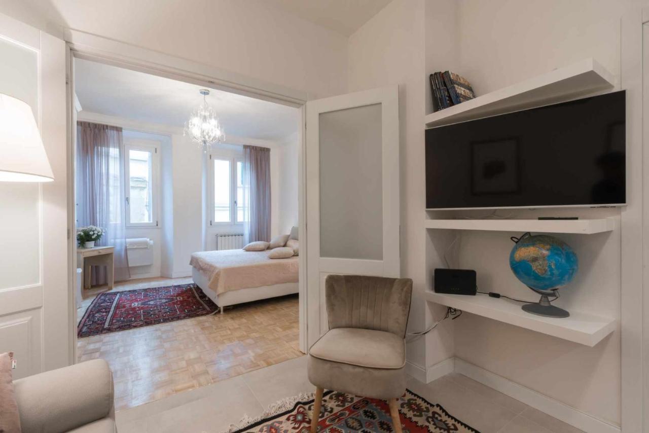 Ghibellina With 2 Bedrooms Florença