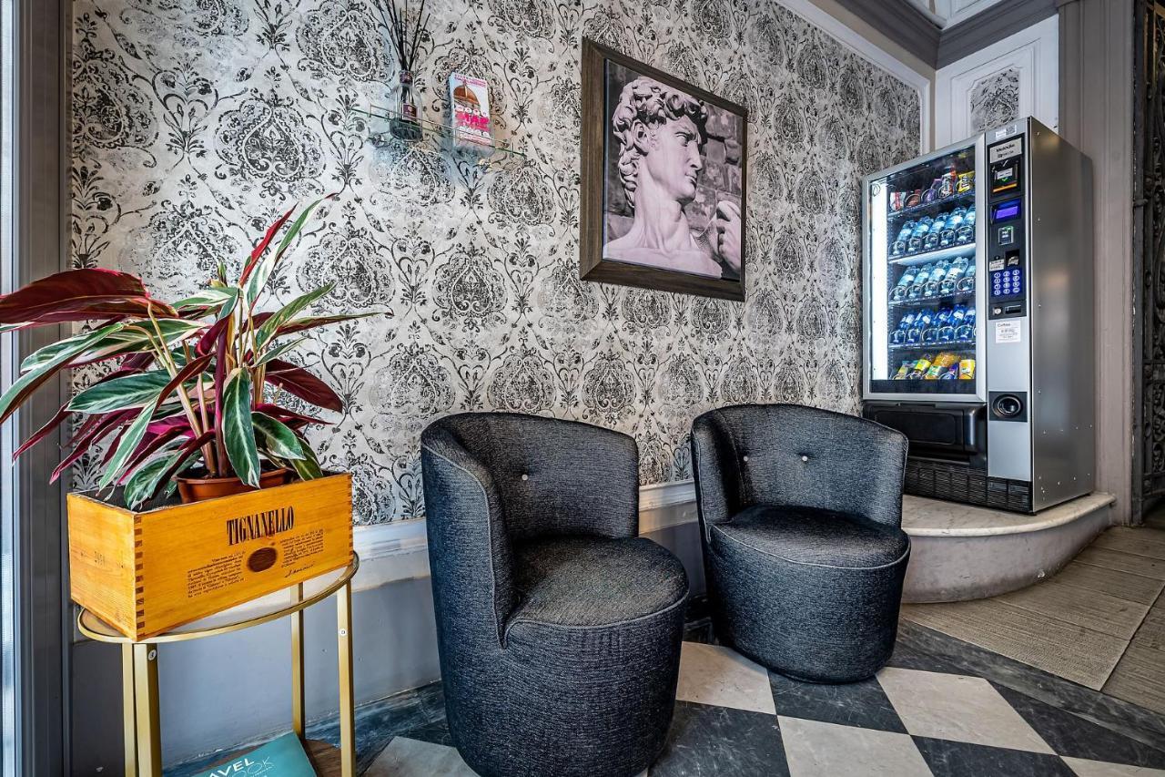 Martelli 6 & Bed & Breakfast 3*