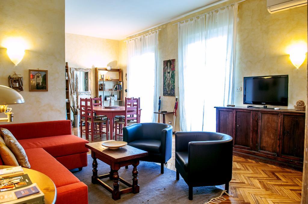 Santo Stefano Penthouse By 360rentals