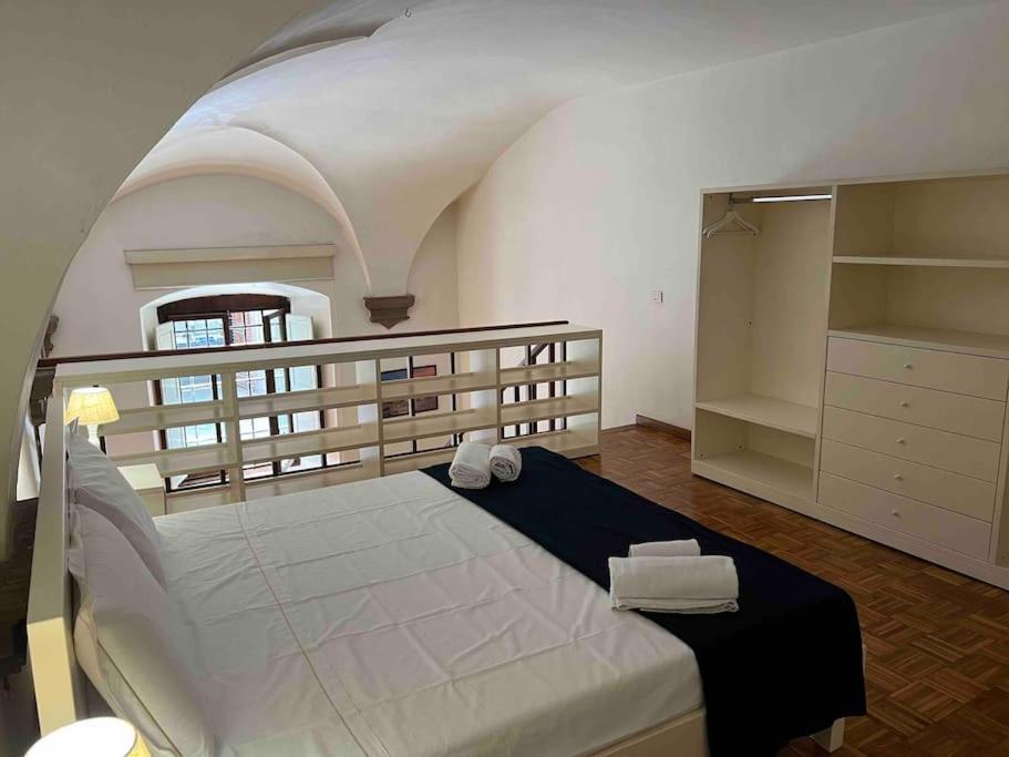 Ponte Vecchio Cozy Oltrarno Leilighet *