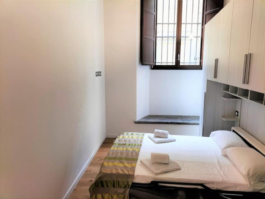 Pandolfini Apartment- With 2 Bedrooms Appartamento Firenze