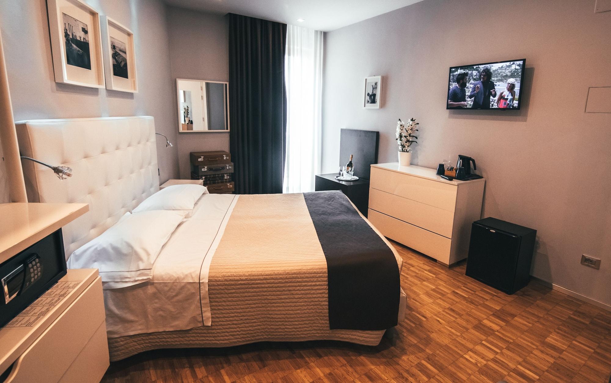 Hotel Orcagna 2*