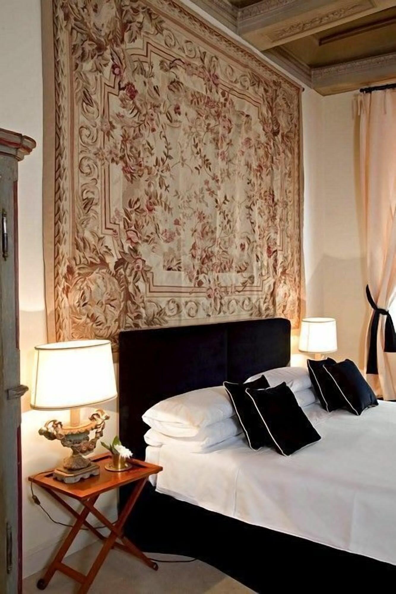 The James Suite Hotel Firenze 1564 - Small Luxury Hotels Of The World 5* Florence