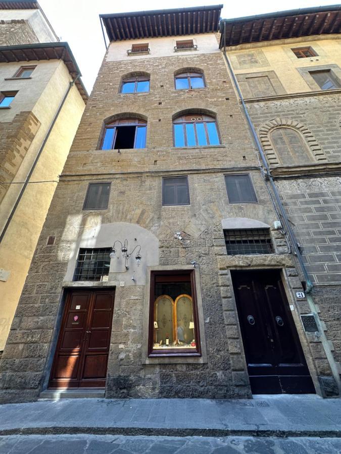 Elegante Borgo San Jacopo * Florença