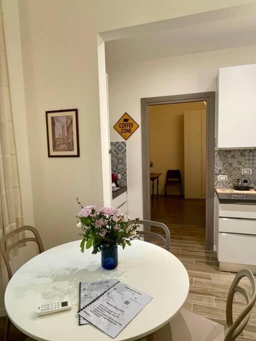 Le Di Cate E Max - Sole Appartamento Firenze