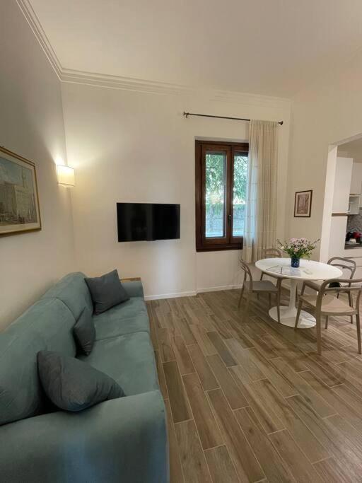 Appartamento Le Di Cate E Max - Sole Firenze