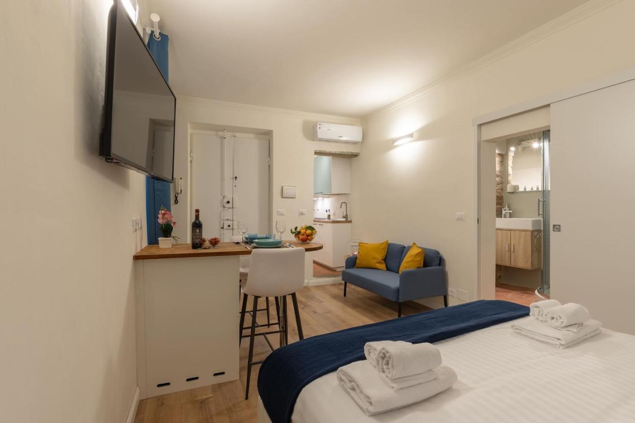 Cerchi In Appartement *
