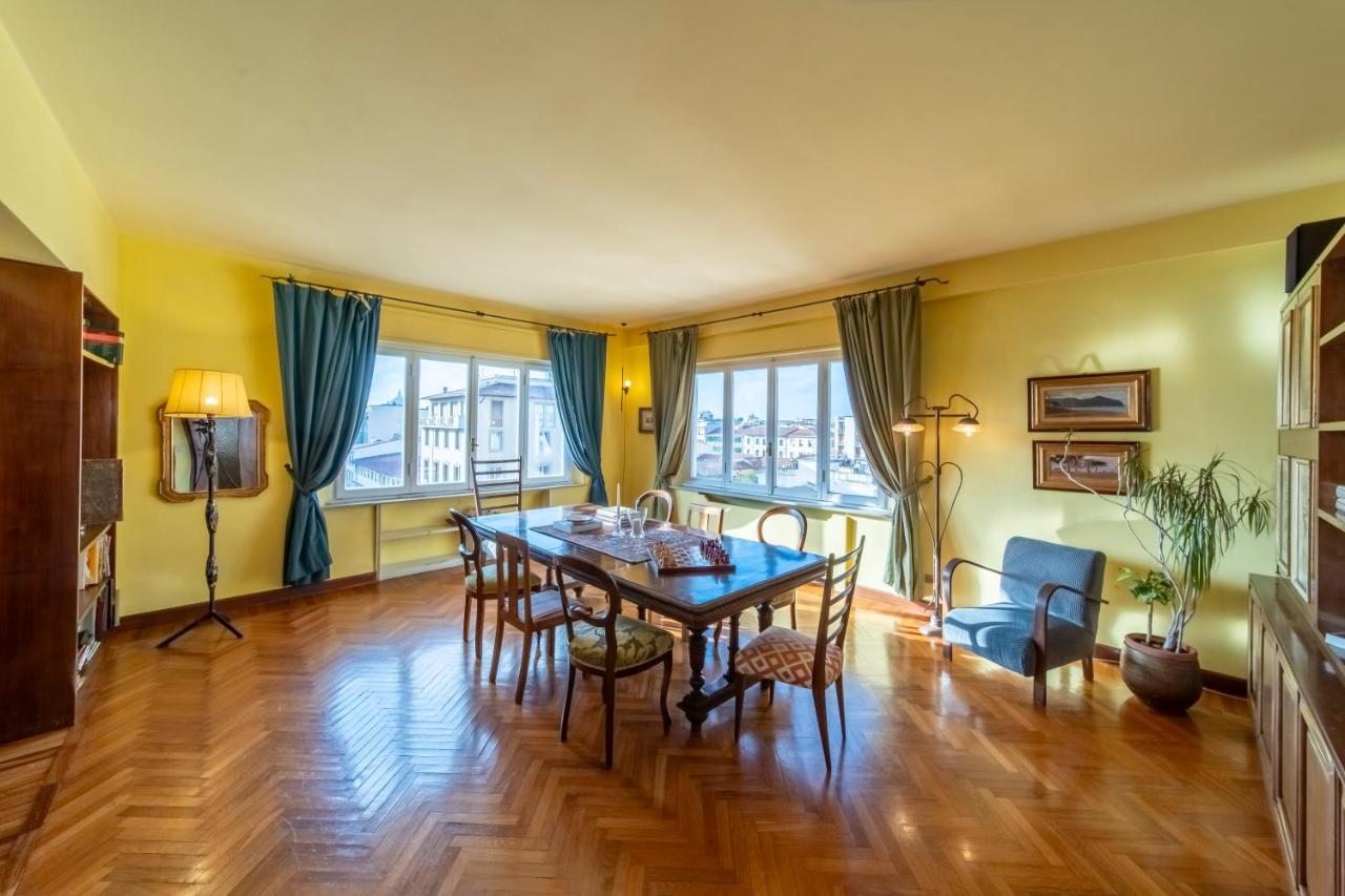 Golden Renaissance Apartamento