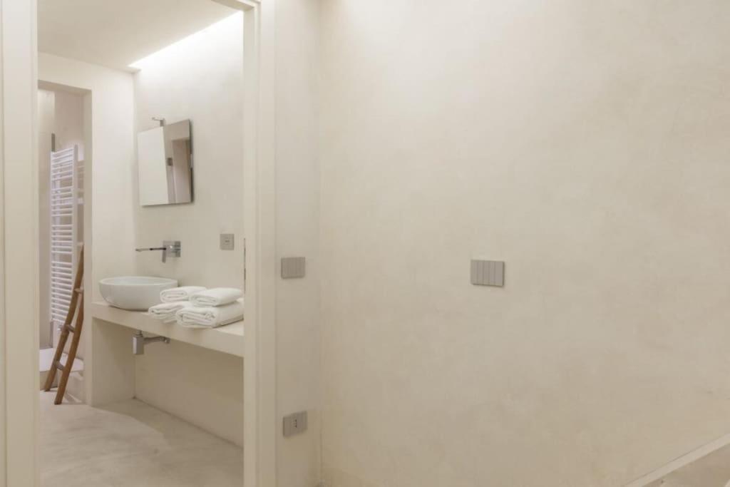 Keys Of Italy - Benci 20 Loft - Cherubini Luxurious Loft In Santa Croce Apartment Florence
