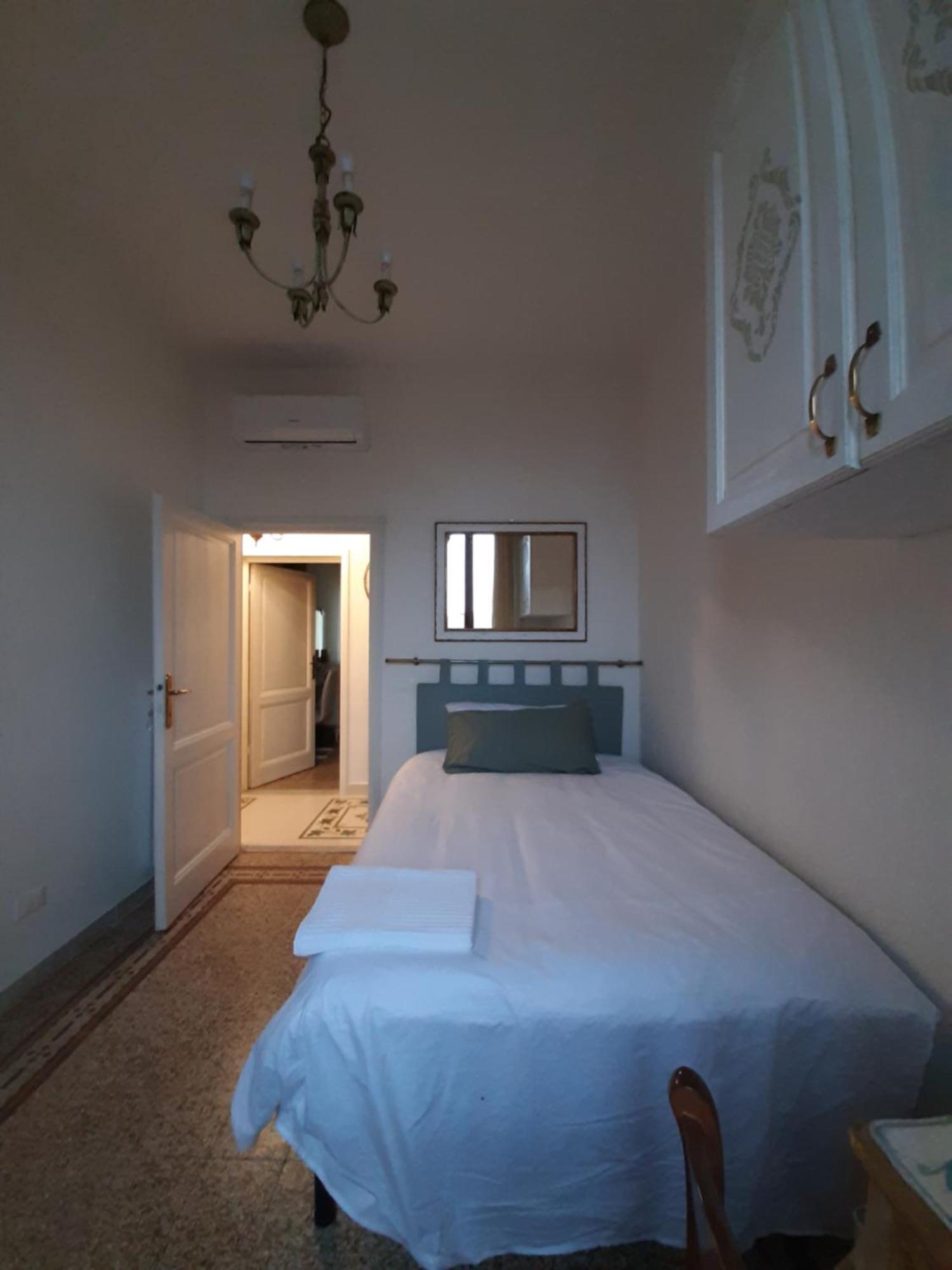 Apartamento Mary&flo House - A Due Passi Dal Centro - Free Private Parking