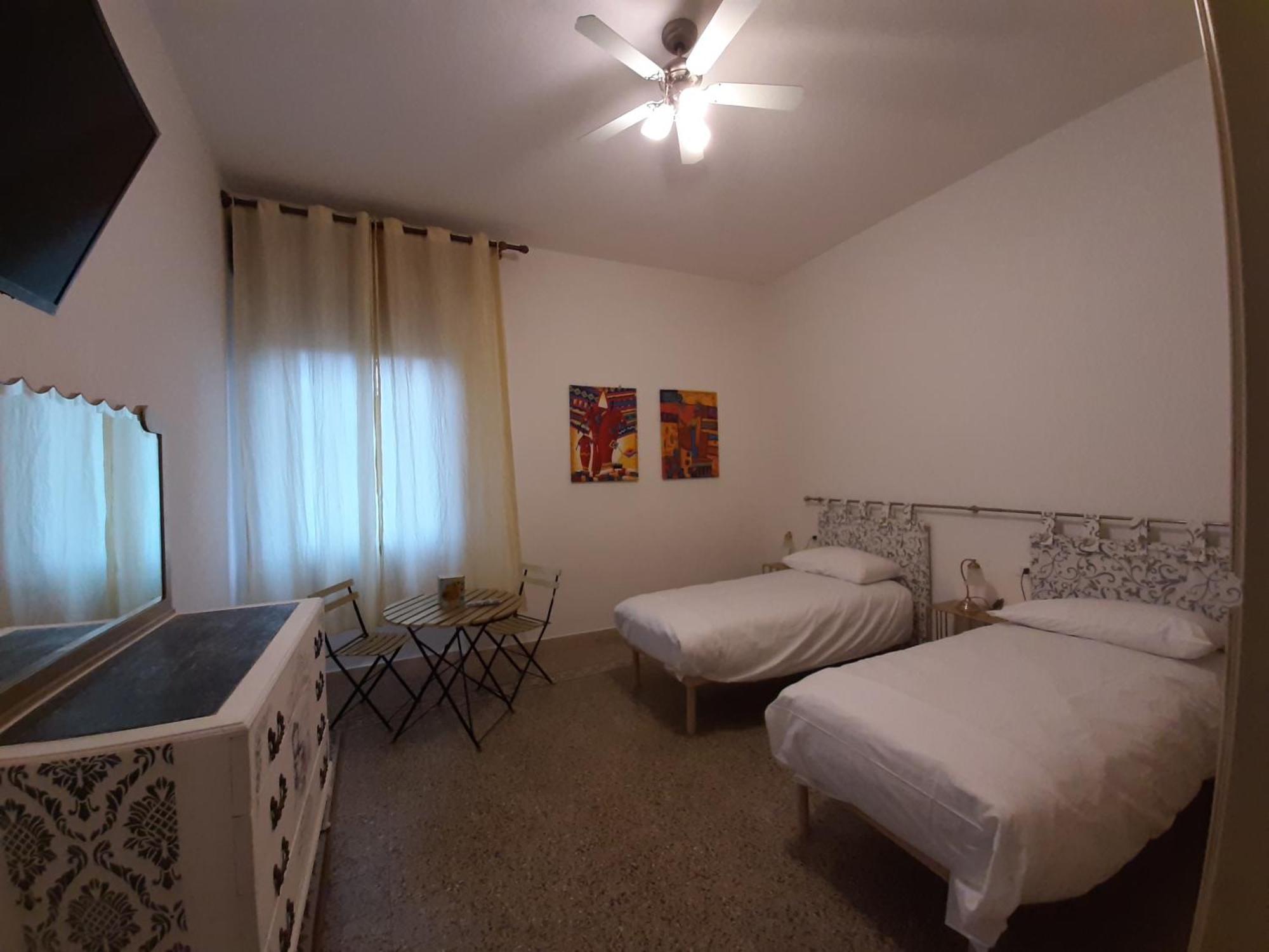 Mary&flo House - A Due Passi Dal Centro - Free Private Parking Apartamento *