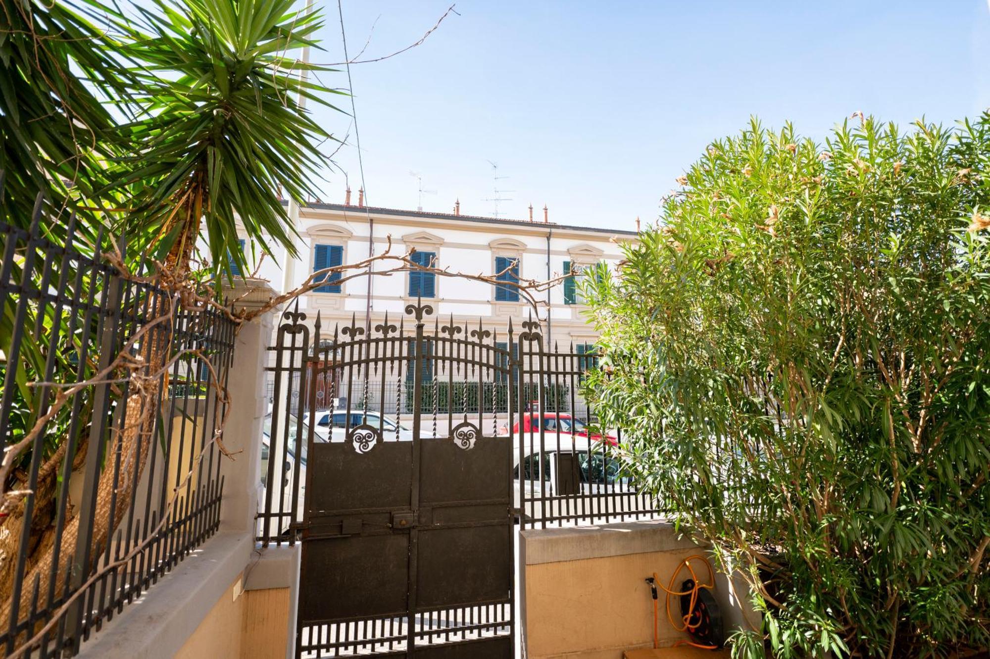 Anna - 4 Camere, Bagni Privati E Giardino *