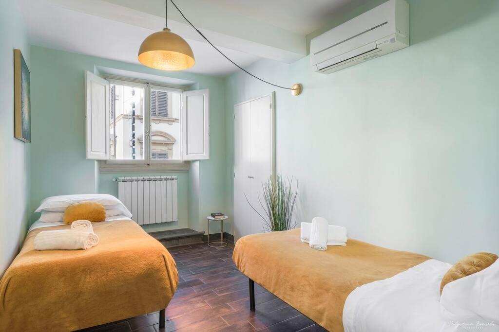 Charm - Walk To Sights By Likehomeflorence Apartamento Florença
