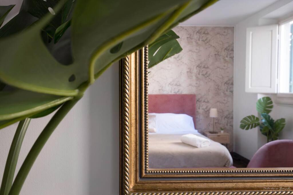 Charm - Walk To Sights By Likehomeflorence Apartamento Florença
