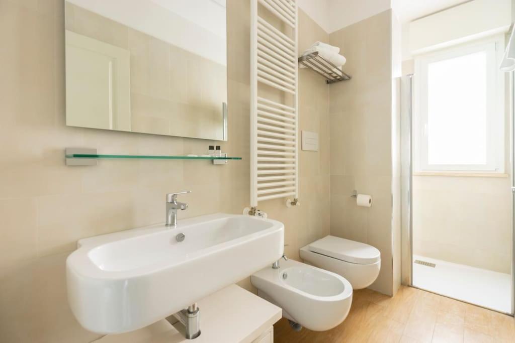 Leilighet Lb Appartment-a Pochi Passi Da Porta Romana *