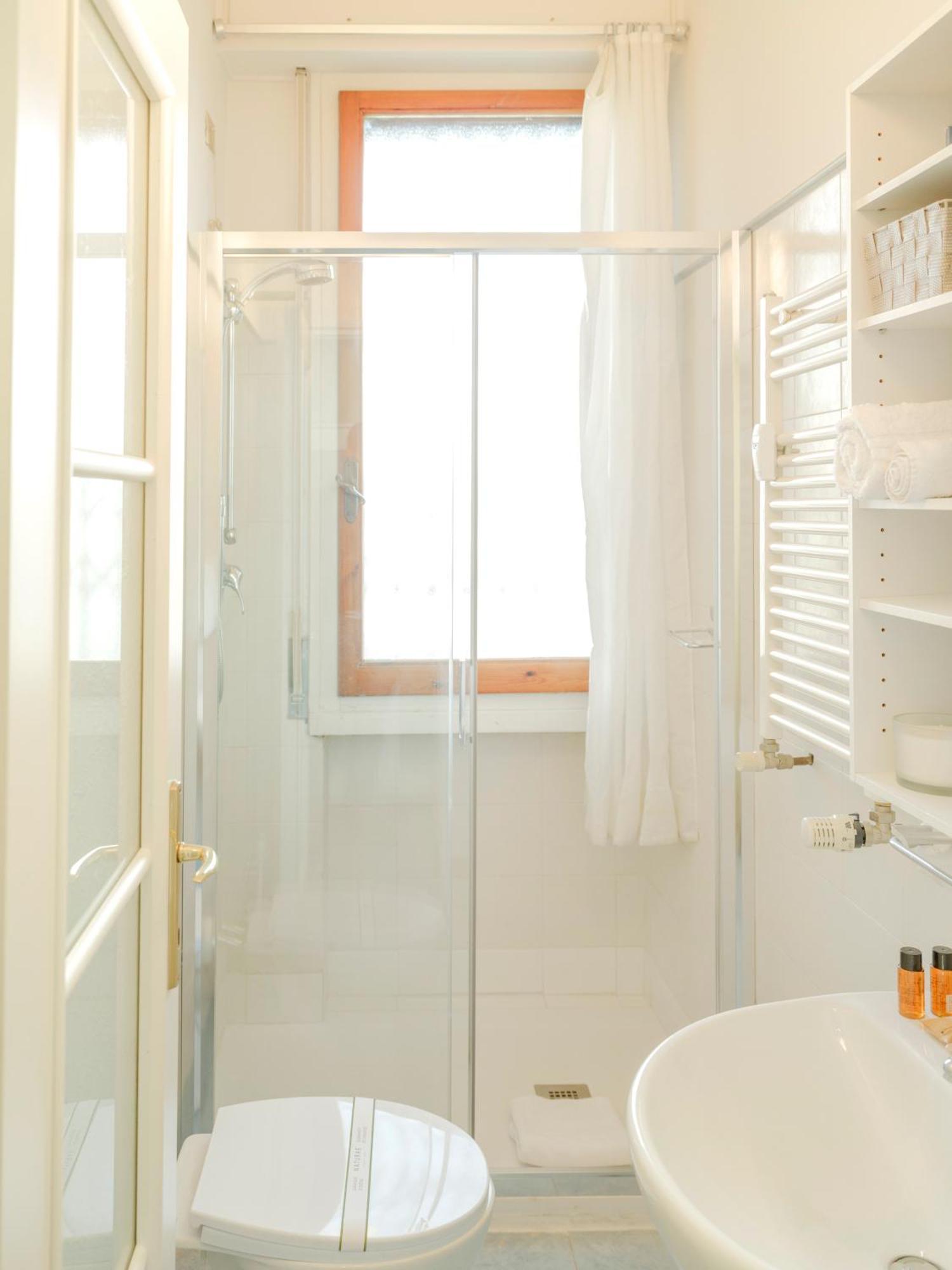 Appartamento Casa Ari - Bright And Spacious Flat With Terrace Firenze