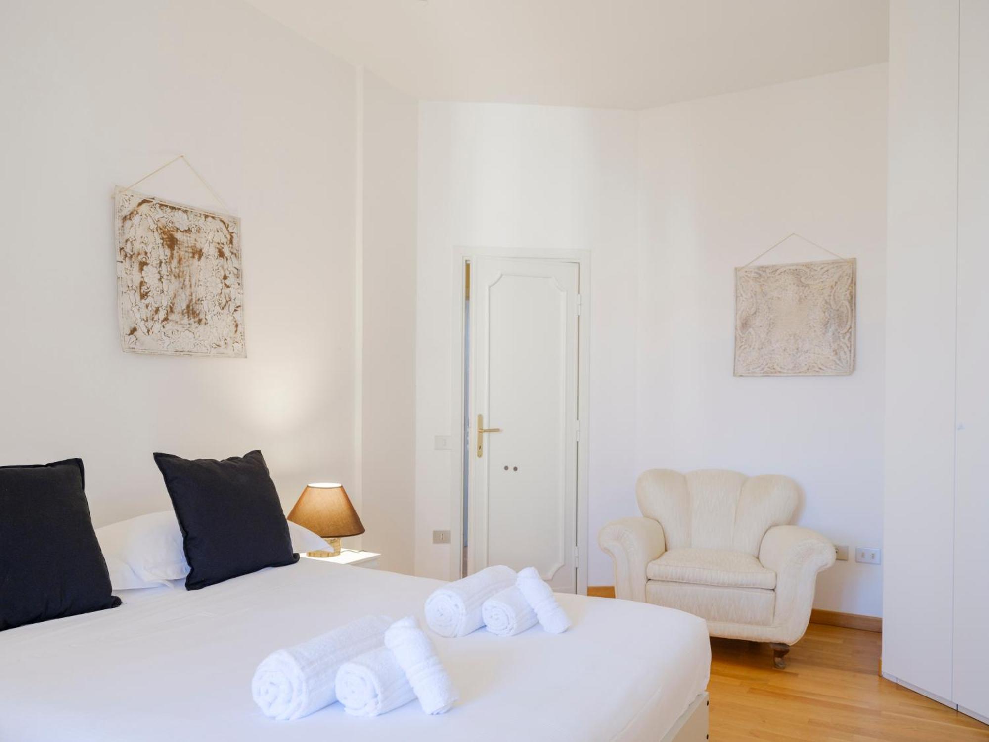 Casa Ari - Bright And Spacious Flat With Terrace * Firenze