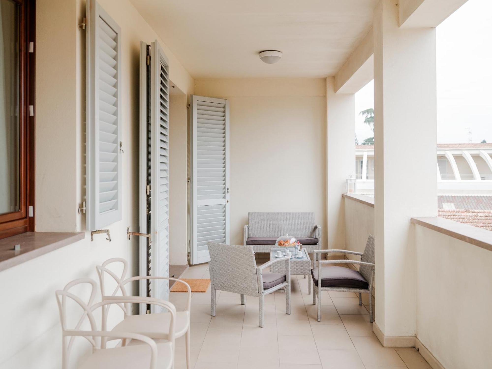 Casa Alessia - Romantic Urban Retreat With Terrace Appartement *