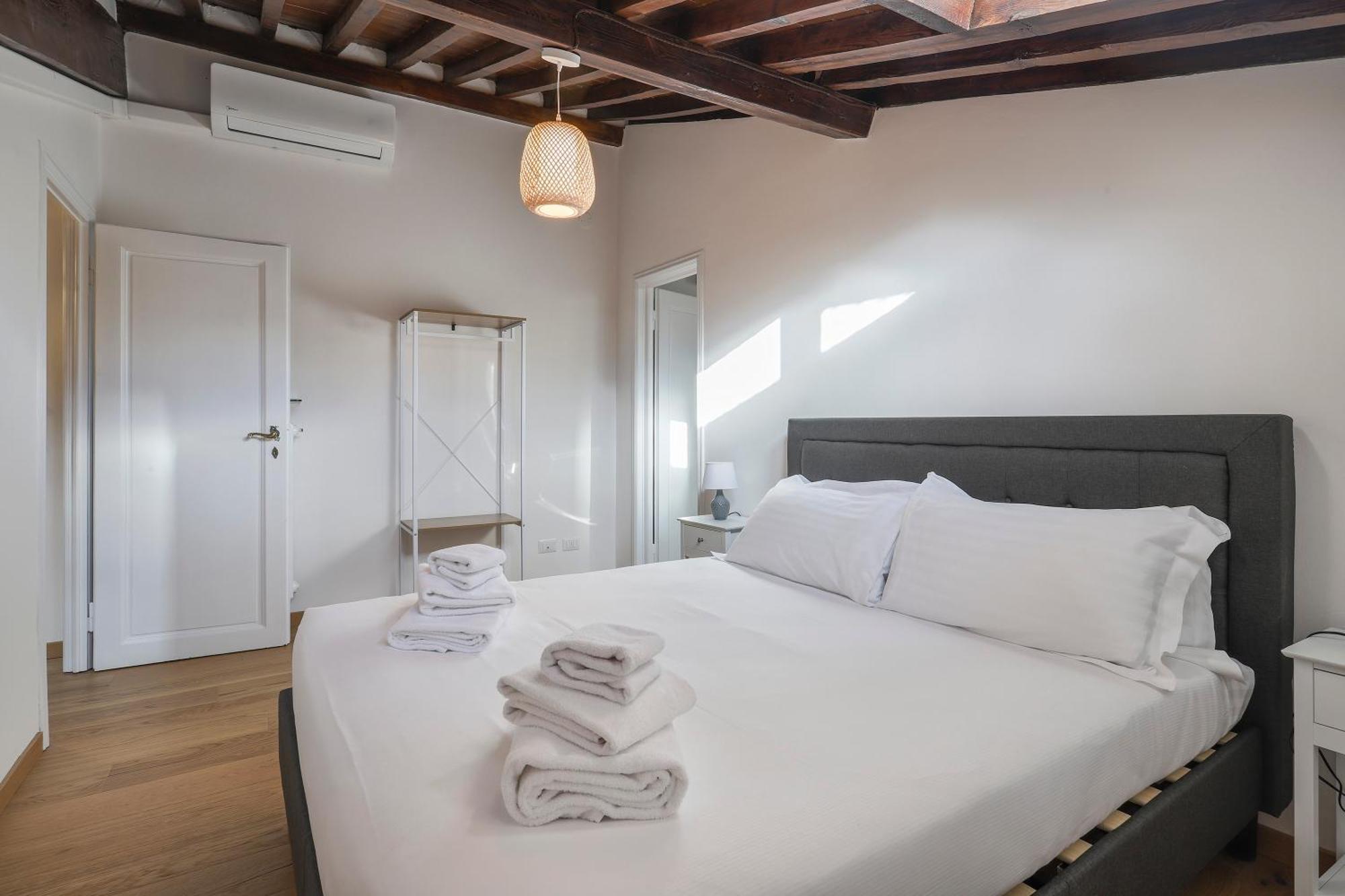 Apartment Palazzo Borghese With Panoramic Terrace