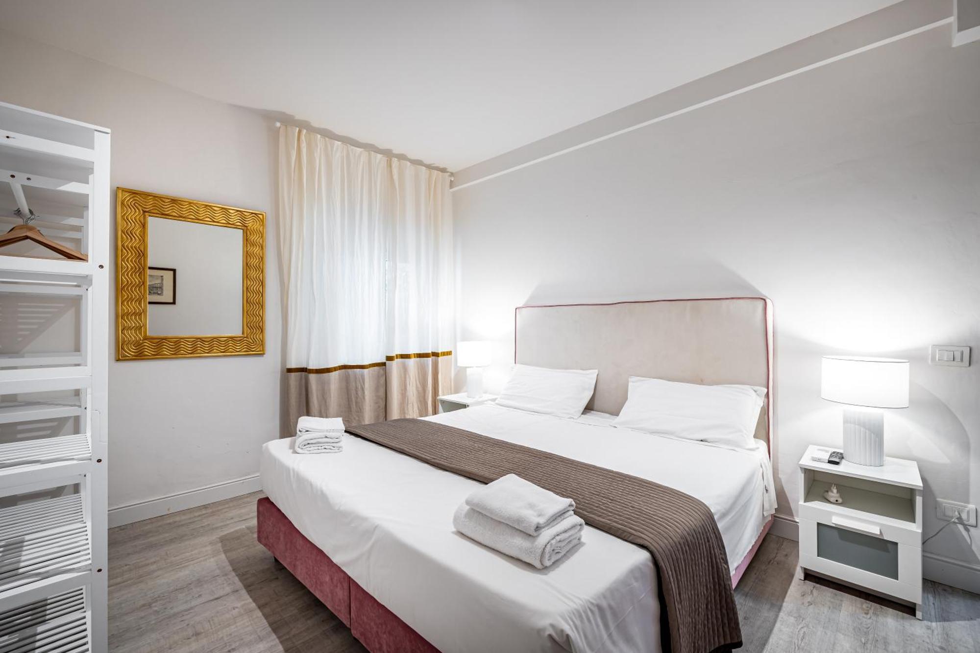 Yid Donatello Con Terrazzo Apartment *