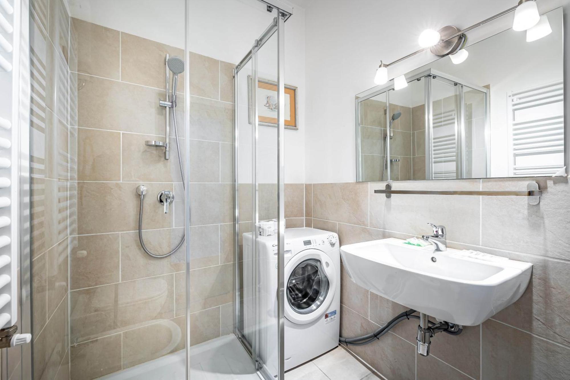 Apartment Yid Donatello Con Terrazzo