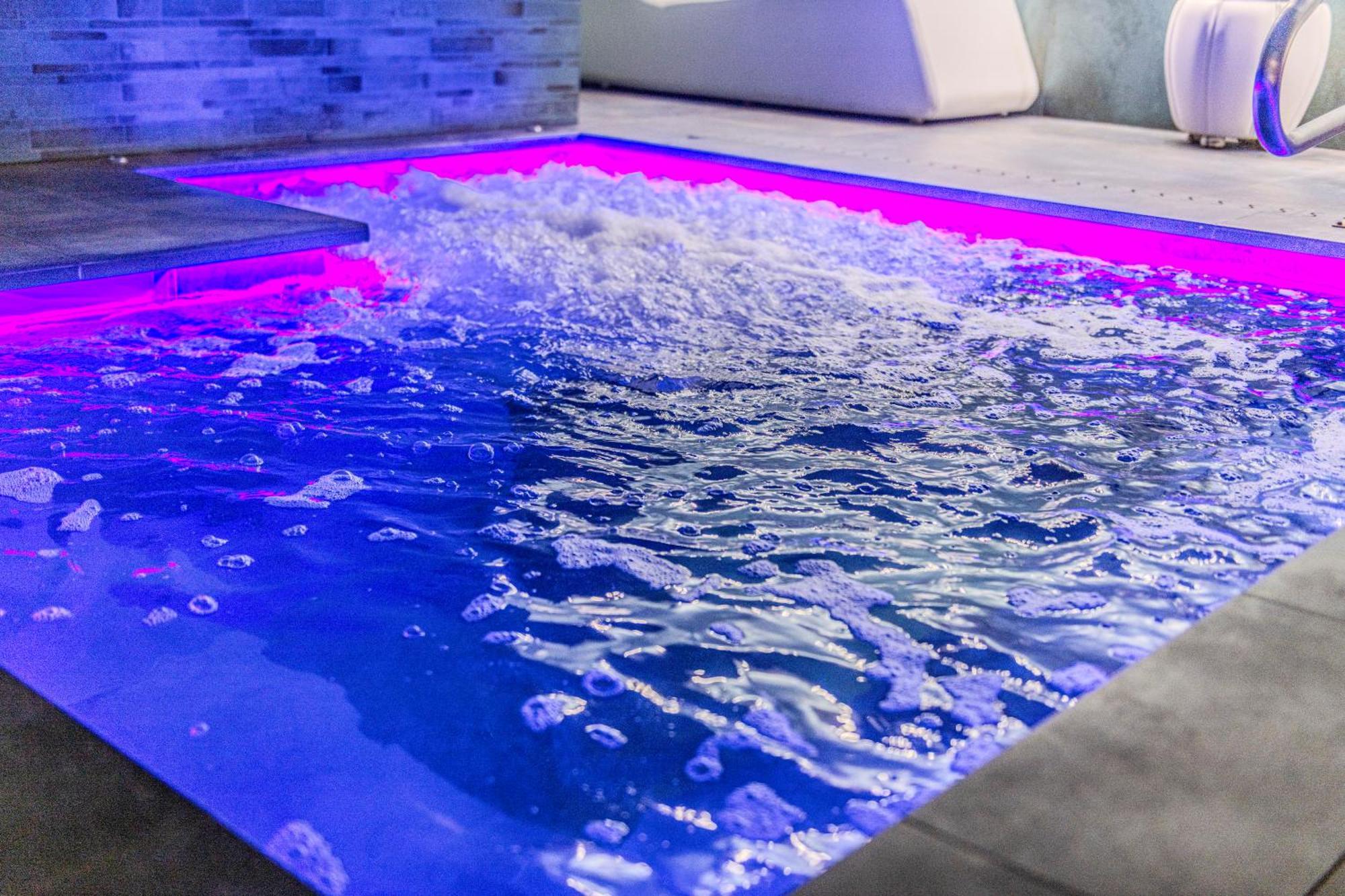 Hotell The Moon Boutique & 4*