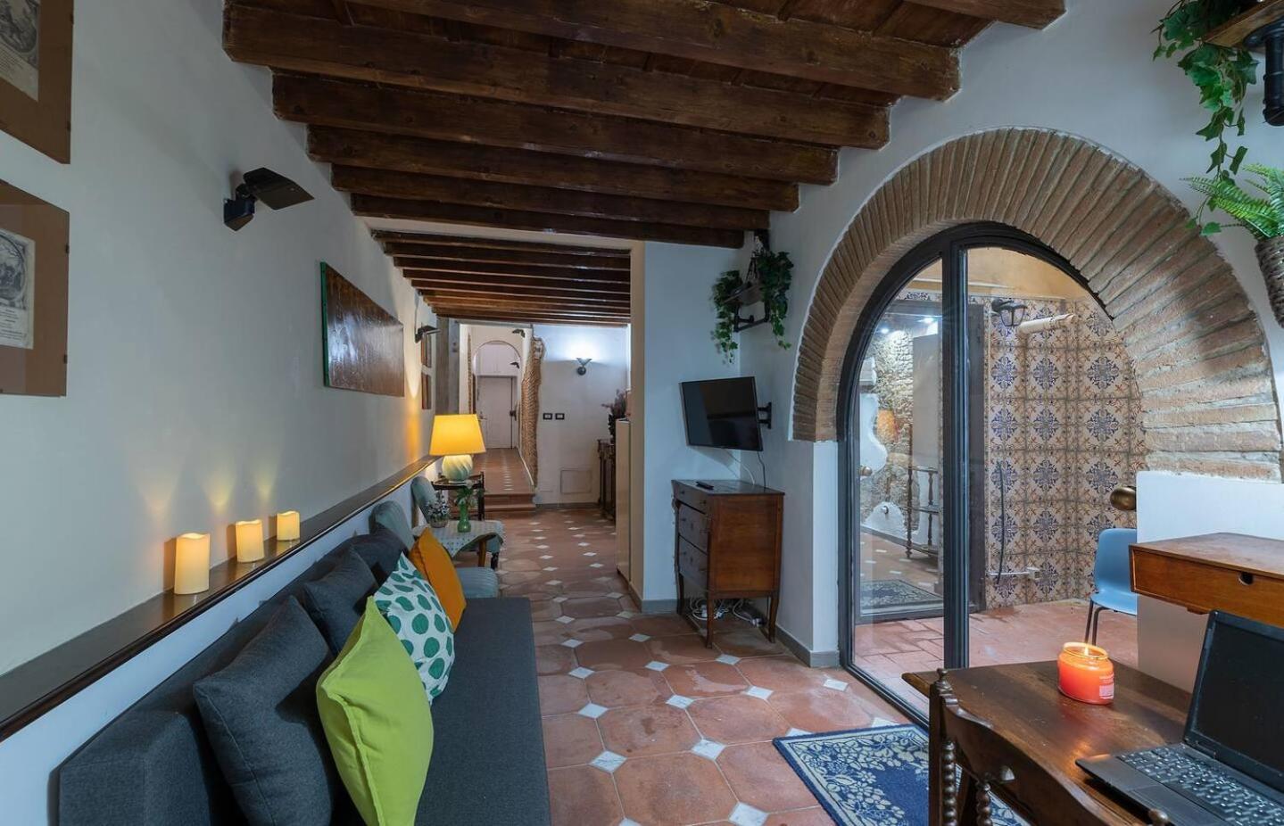 Appartement The Ancient Serragli Court *