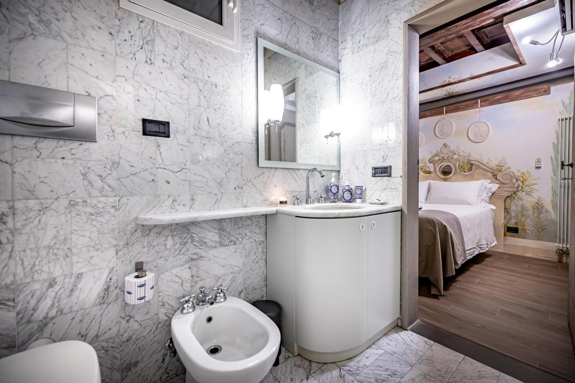 Yid Luxury Near Ponte Vecchio Lejlighed *