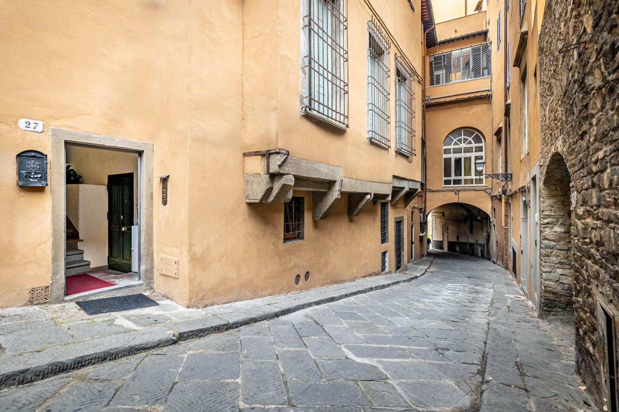 Yid Luxury Near Ponte Vecchio Lejlighed Firenze